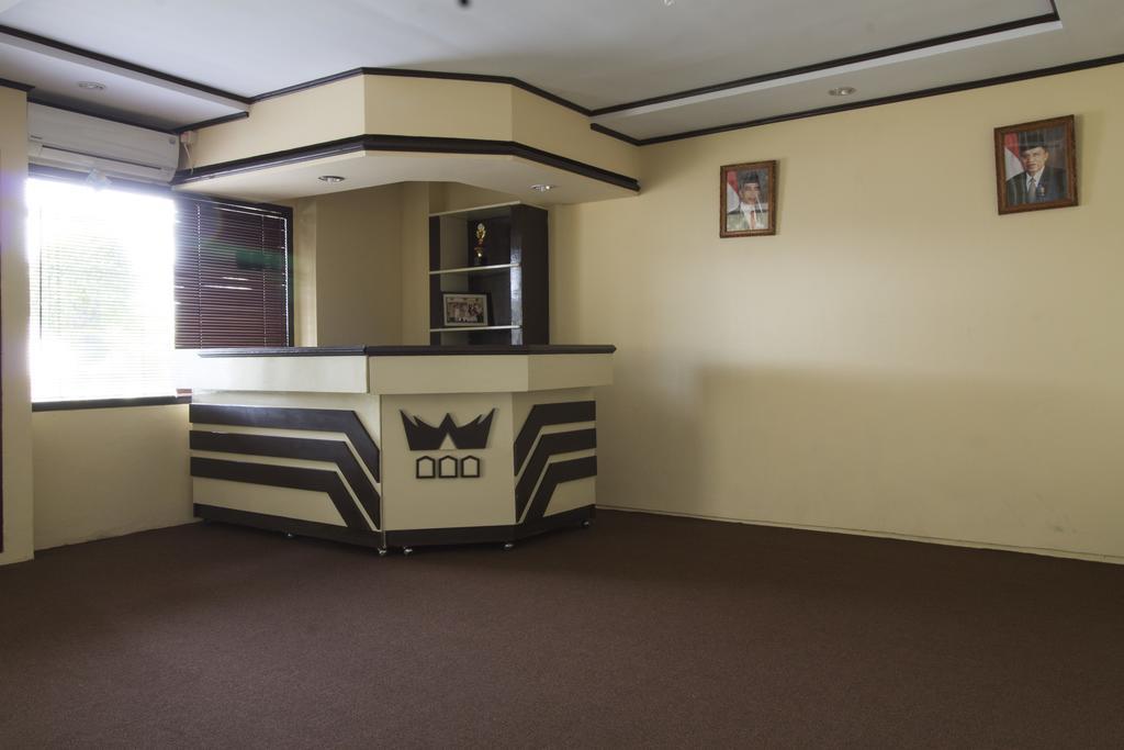 Reddoorz @ Klender Hotel Jakarta Exterior photo